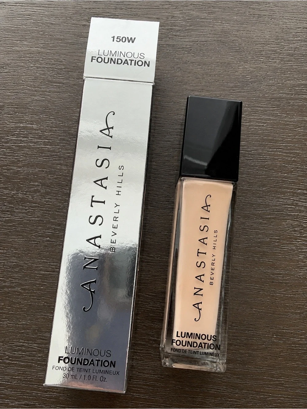 Anastasia Beverly Hills Luminous Foundation 150W Warm Beige